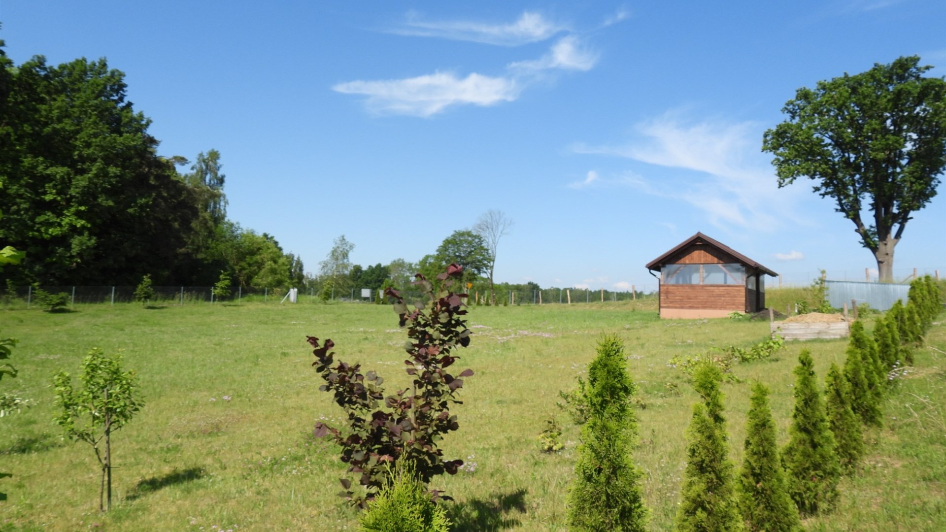 Działka na sprzedaż