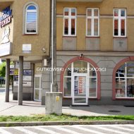 Lokal na sprzedaż