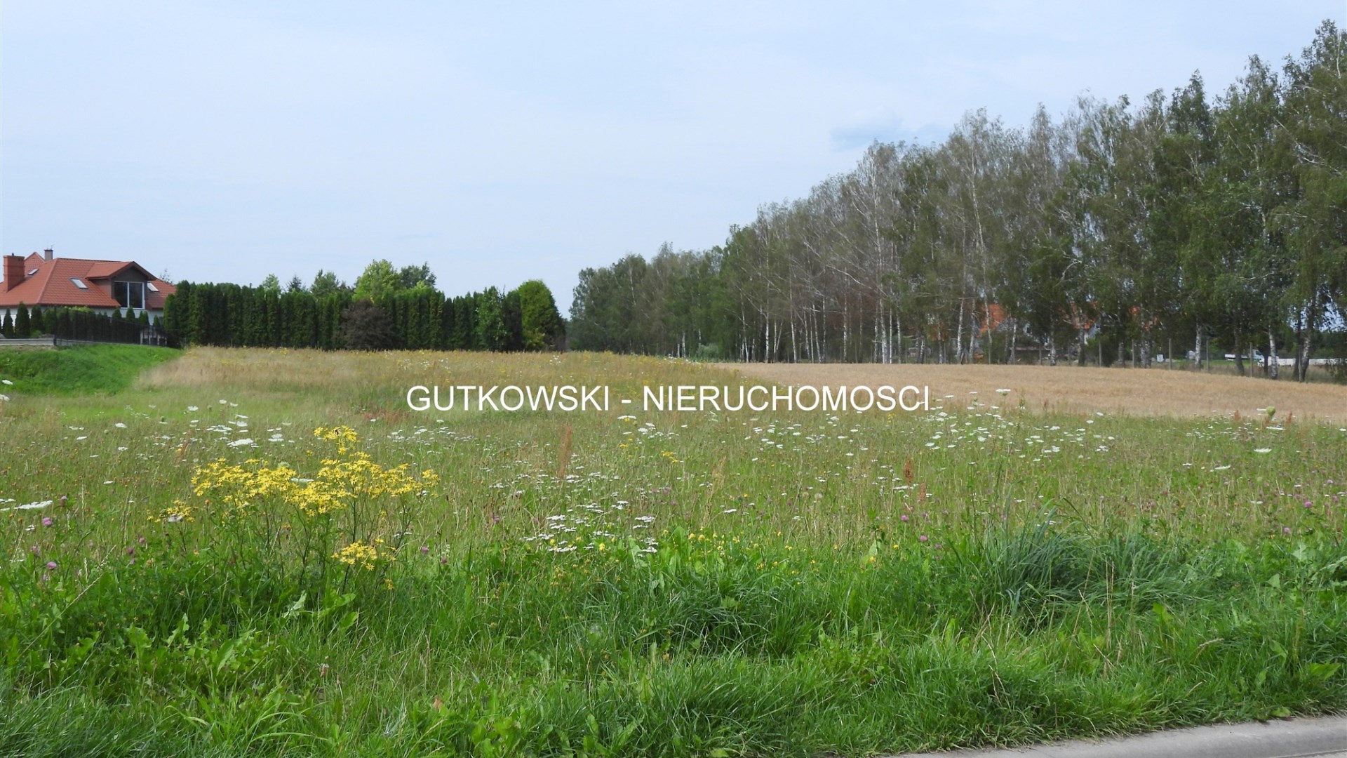 Działka na sprzedaż